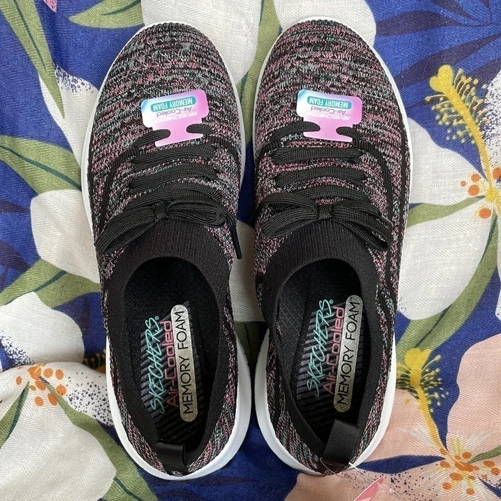 Brand New Skechers Air-Cooled Memory Foam Slip On Black Stretch Sneakers